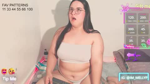 Snapshot of melly_parkerr chatting on September 2025 03:12:02 PM Mellissa OnlyFans online show from September 2025 03:12:02 PM