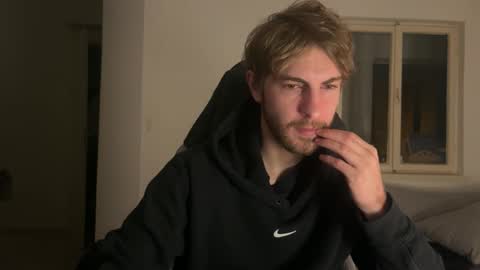 Melodicass online show from November 2025 11:51:01 PM