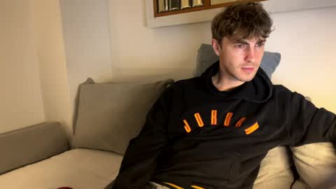 Melodicass online show from April 2026 11:15:02 PM