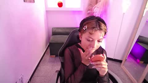 melody701583as online show from February 2026 12:24:01 PM