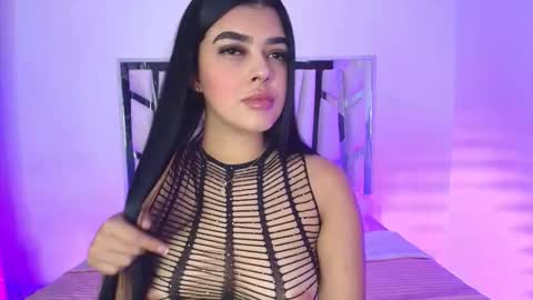 Snapshot of melody__77 chatting on September 2025 05:57:02 PM online show from September 2025 05:57:02 PM