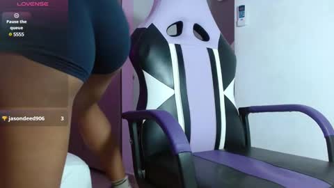 melody_mercy online show from January 2025 12:32:02 PM