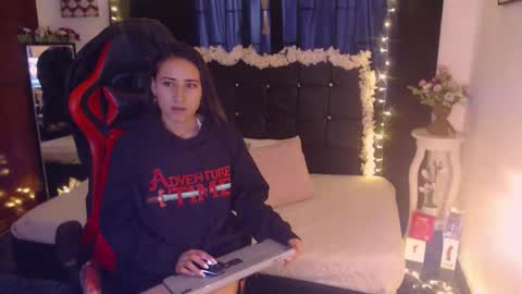 Melody online show from October 2025 09:46:02 PM