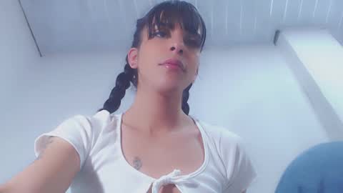 Snapshot of melody_unlimited_ chatting on September 2025 10:00:02 PM paola sandoval online show from September 2025 10:00:02 PM