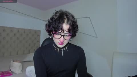 Snapshot of melodybons chatting on October 2025 04:11:01 AM Melody Ninja online show from October 2025 04:11:01 AM