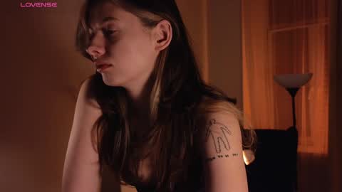 Snapshot of melodykey_x chatting on January 2025 06:49:01 PM melody online show from January 2025 06:49:01 PM