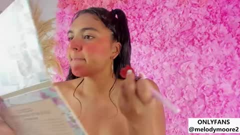 Melody online show from November 2025 10:14:01 PM