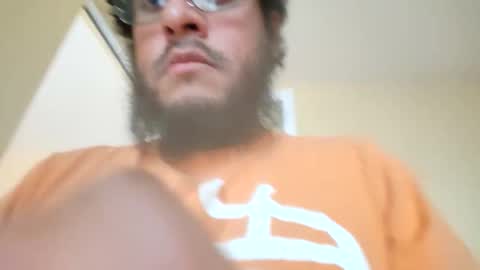 Snapshot of meltingdab chatting on May 2026 11:32:02 PM meltingdab online show from May 2026 11:32:02 PM