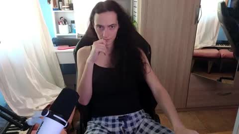 Snapshot of memisecrets chatting on June 2026 03:58:02 PM Megumi Aina online show from June 2026 03:58:02 PM