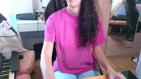 Snapshot of memisecrets chatting on June 2026 05:17:01 PM Megumi Aina online show from June 2026 05:17:01 PM