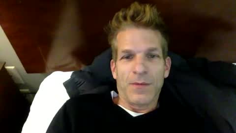 Snapshot of men2024again chatting on November 2025 04:55:02 AM Andres online show from November 2025 04:55:02 AM