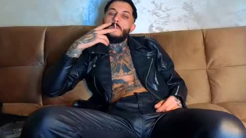 Fallow my ONLYFANS for xxx daily online show from October 2025 05:22:01 PM