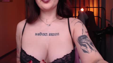 Snapshot of meow__baby chatting on December 2024 06:34:02 PM Amy Meow online show from December 2024 06:34:02 PM