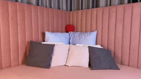 meow_mellie online show from March 2025 01:31:02 AM