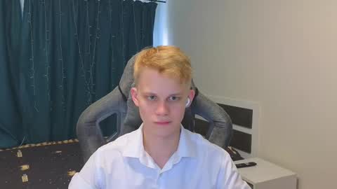 Mickey online show from November 2025 10:47:02 AM