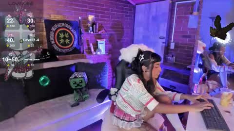 Snapshot of meow_mota chatting on September 2025 03:01:02 PM Valentina online show from September 2025 03:01:02 PM