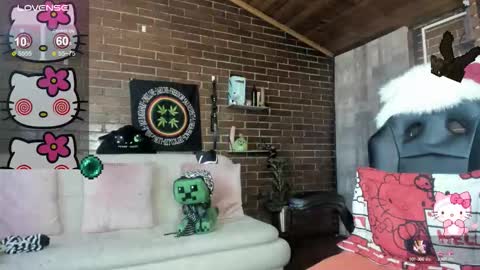 Valentina  online show from October 2025 08:50:02 PM