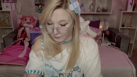 MeowkaKitty online show from February 2026 02:08:02 AM