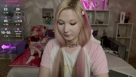 MeowkaKitty online show from April 2026 02:37:02 AM