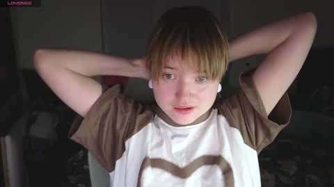 meowme online show from December 2025 06:34:02 PM