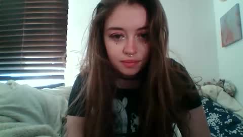 Snapshot of meowmixplzdeliver666 chatting on October 2025 03:57:02 PM meowmix138 online show from October 2025 03:57:02 PM