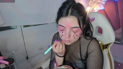    online show from February 2025 07:07:01 PM