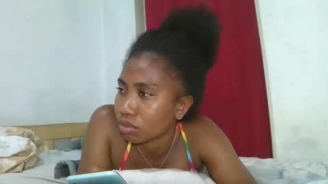 meraldaaaa online show from October 2025 05:31:02 PM