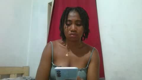 meraldaaaa online show from October 2025 06:04:01 AM