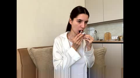 LEVA online show from April 2026 12:30:02 PM