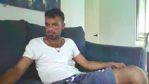 Snapshot of mercedes190d chatting on October 2025 04:59:01 PM Mercedes190d online show from October 2025 04:59:01 PM