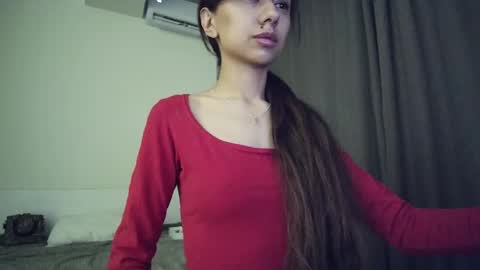 meriannabell online show from November 2025 12:20:01 AM