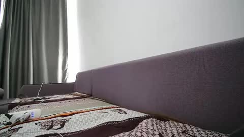 meriannabell online show from April 2026 04:37:02 AM