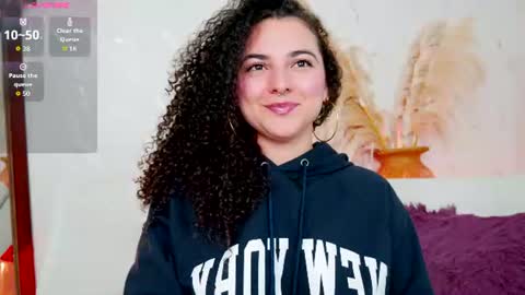 Snapshot of merida_bell18 chatting on June 2026 03:15:02 AM Merida Bell online show from June 2026 03:15:02 AM