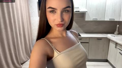 Snapshot of meridethvilca chatting on October 2025 06:03:02 PM Rina online show from October 2025 06:03:02 PM