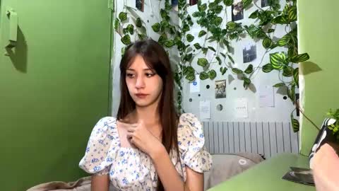 Jeny online show from September 2025 09:03:01 PM