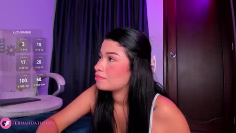 Snapshot of merlia_model chatting on September 2025 04:39:02 AM instagram fernandatoloza01 online show from September 2025 04:39:02 AM