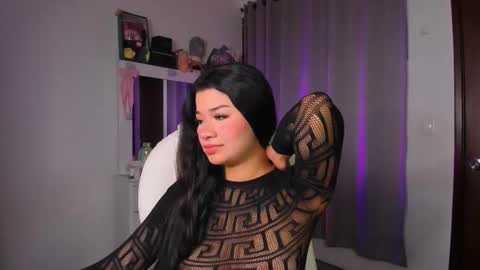 instagram fernandatoloza01  online show from December 2025 12:27:01 AM