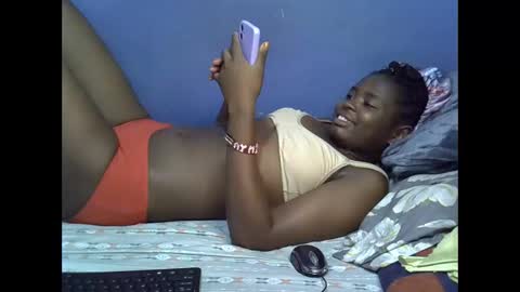 merlin_queen online show from November 2025 07:36:01 PM