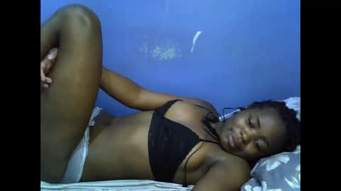 merlin_queen online show from December 2025 07:17:02 AM