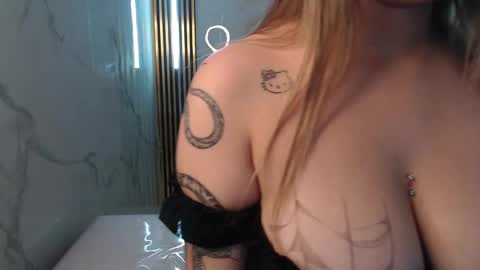 Snapshot of merloth_sub chatting on January 2025 06:13:02 AM Merloth online show from January 2025 06:13:02 AM