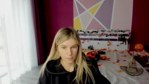 Snapshot of merrycristi chatting on October 2025 10:05:01 AM merrycristi online show from October 2025 10:05:01 AM