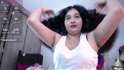 M online show from December 2024 02:54:02 AM