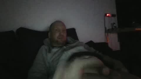 metaller123456 online show from April 2026 07:01:02 PM