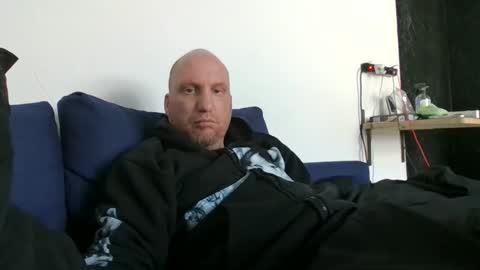 metaller123456 online show from April 2026 11:13:02 AM