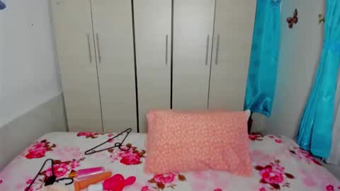 metisha_suhi online show from February 2025 01:32:01 PM