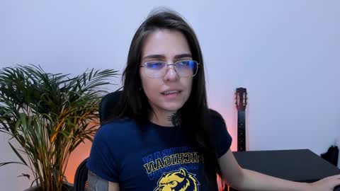 Snapshot of meurief chatting on January 2025 05:06:02 AM Meurif online show from January 2025 05:06:02 AM