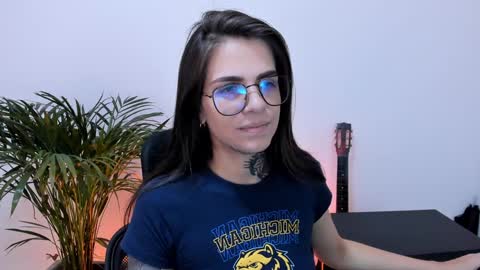 Snapshot of meurief chatting on January 2025 10:34:02 PM Meurif online show from January 2025 10:34:02 PM