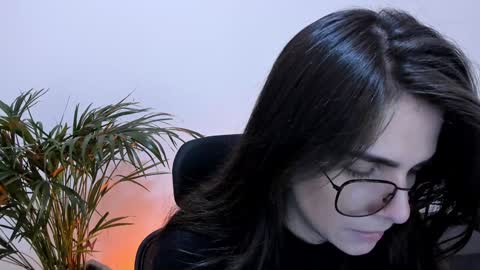 Snapshot of meurief chatting on January 2025 02:43:01 PM Meurif online show from January 2025 02:43:01 PM