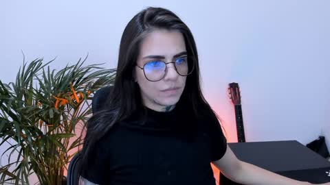 Snapshot of meurief chatting on January 2025 06:59:01 PM Meurif online show from January 2025 06:59:01 PM