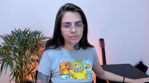 Snapshot of meurief chatting on February 2025 04:05:01 PM Meurif online show from February 2025 04:05:01 PM